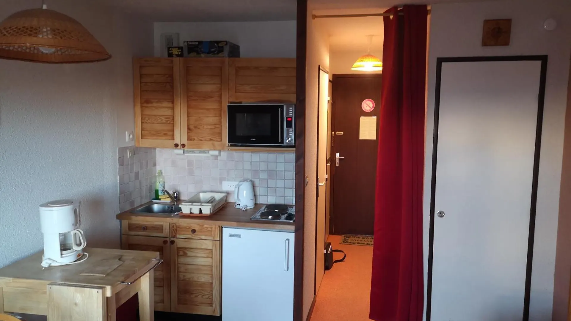 Studio Coin Montagne A Auris En Oisans Avec Vue Magnifique Apartment